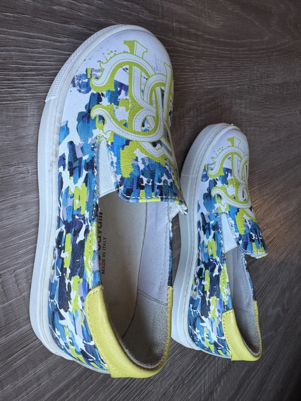 Slip-On Sneakers with Blue, Yellow & White Abstract Print